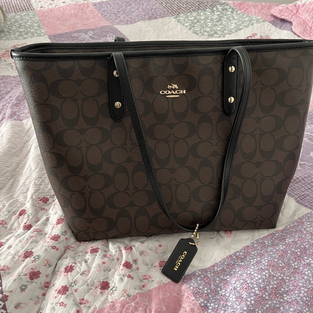 Coach Tote